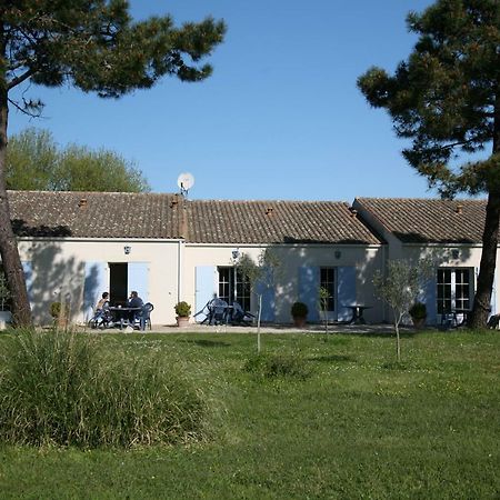 Hotel Residence Les Alizes Grand-Village-Plage Exteriör bild