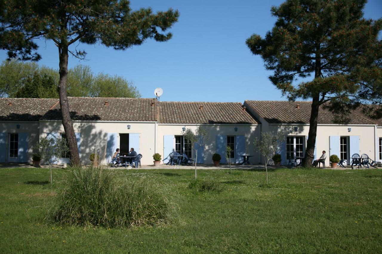 Hotel Residence Les Alizes Grand-Village-Plage Exteriör bild
